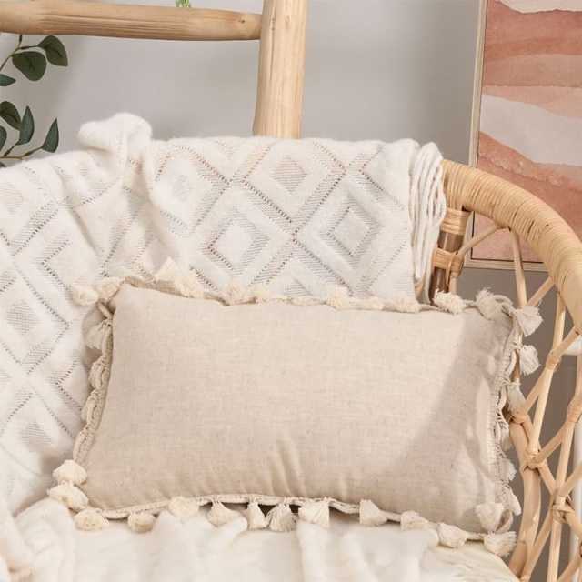 Cushion & Throws